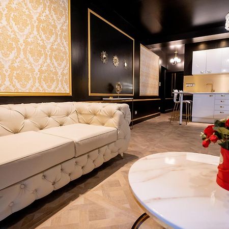 Villefranche-sur-Saône Appartement D'Exception Avec Jacuzzi מראה חיצוני תמונה